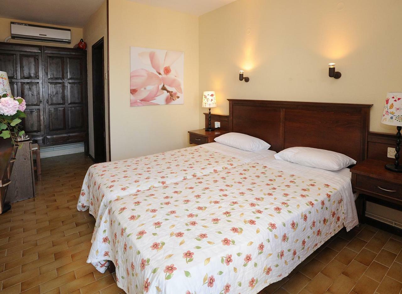 Boutique Hotel Kentrikon & Bungalows Agios Ioannis  Exterior photo